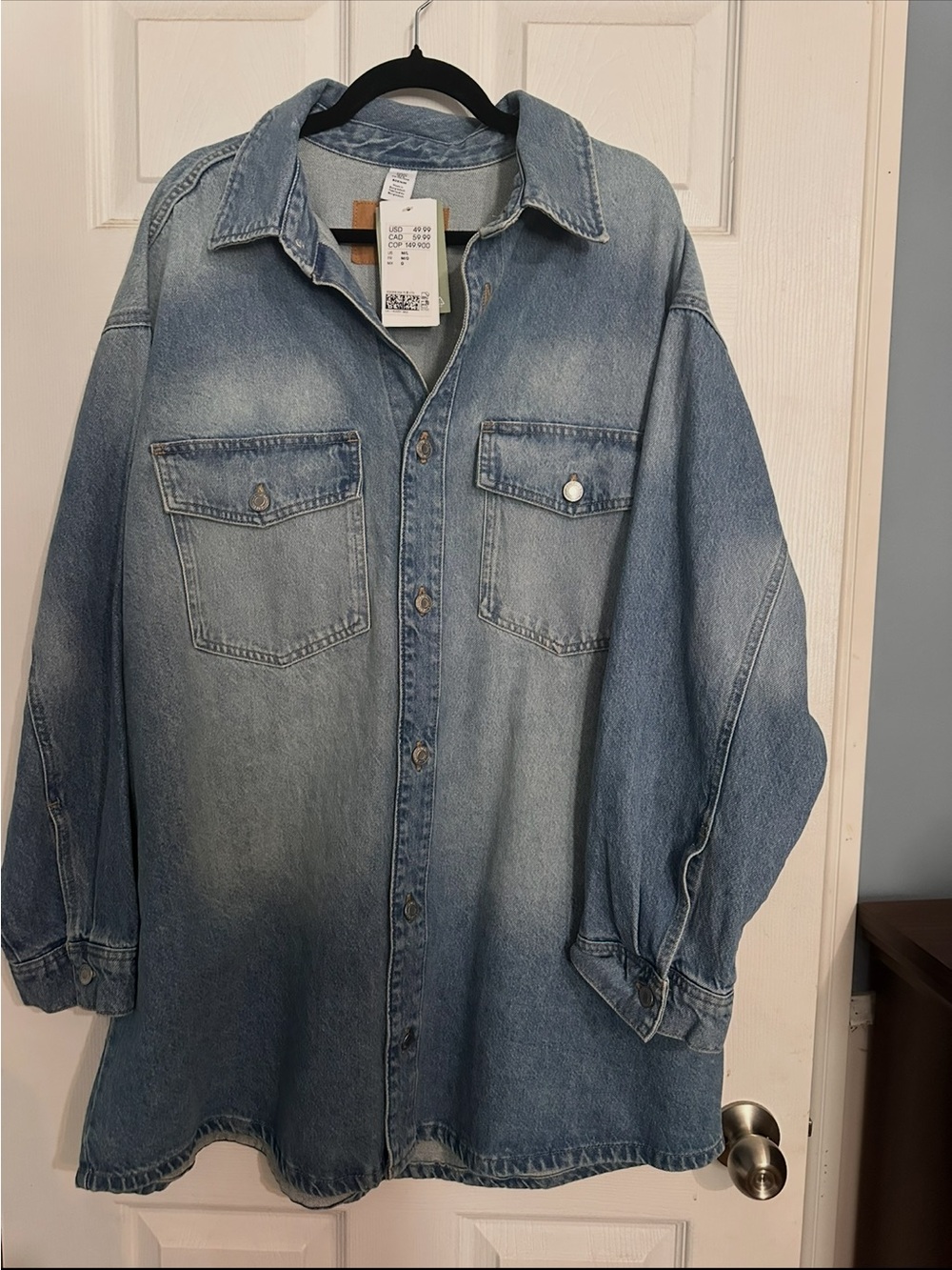 H&M Light Blue Denim Button-Down Shirt